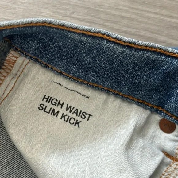 • [7 for all Mankind] High Waist Slim Kick Jean • - Picture 6 of 11